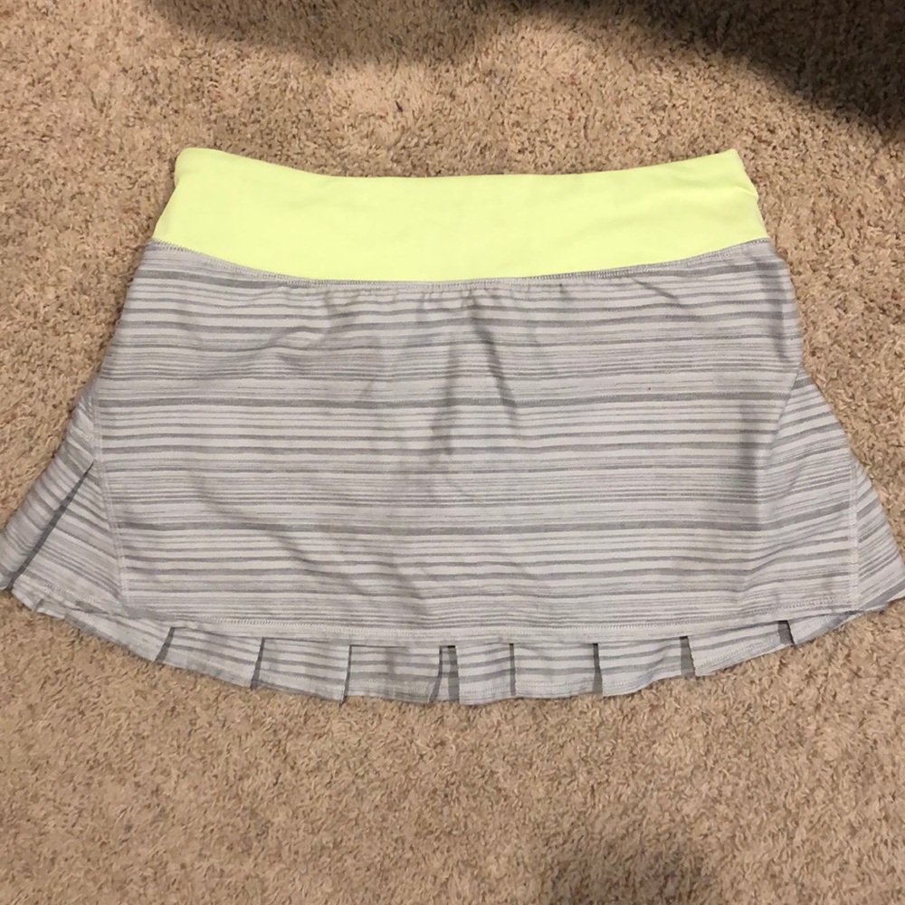 Lululemon pleated athletic skirt